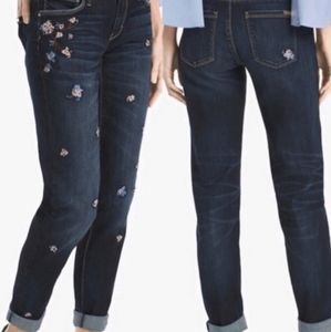 WHITE HOUSE BLACK MARKET GIRLFRIEND JEANS 10